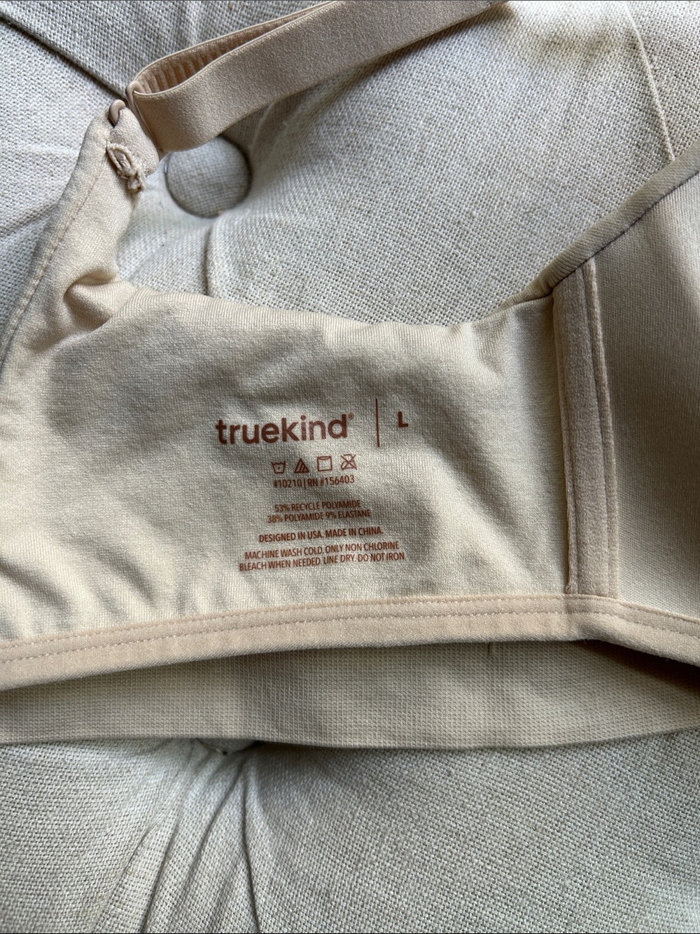 Truekind Supportive Comfort Seamless Wireless Shaping Bra - Lg Adjustable Strap - Picture 4 of 6